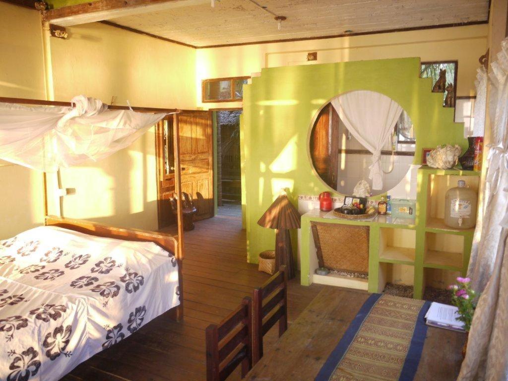 Oliver`s Laguna ECO Lodge Hotel Ngapali Exterior foto